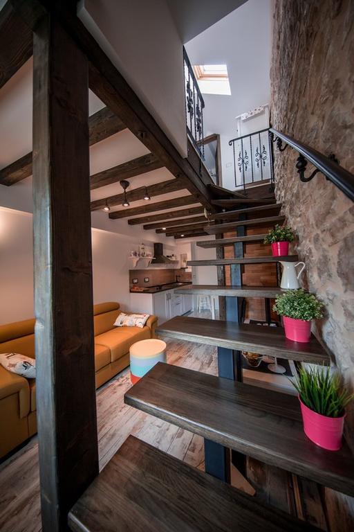Riva Suite 2 Komiža Exteriör bild